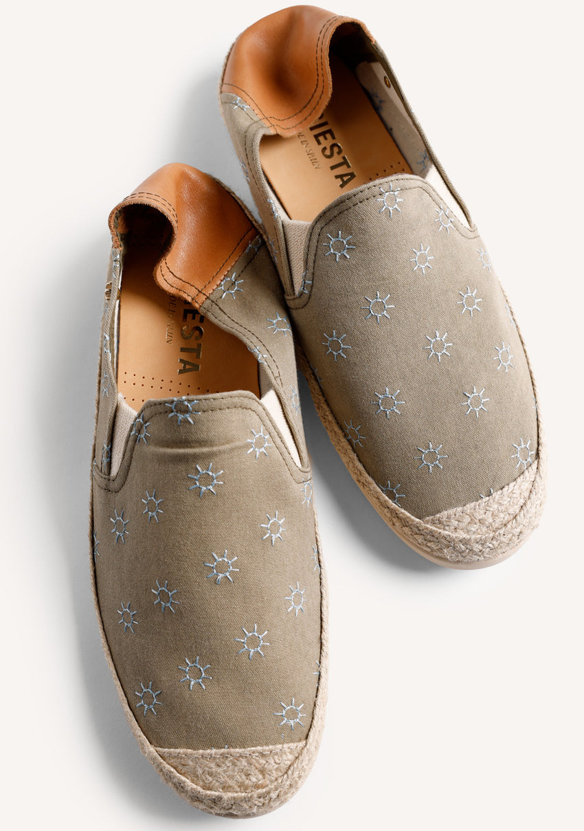 KHAKI ESPADRILLES SUN PATTERN
