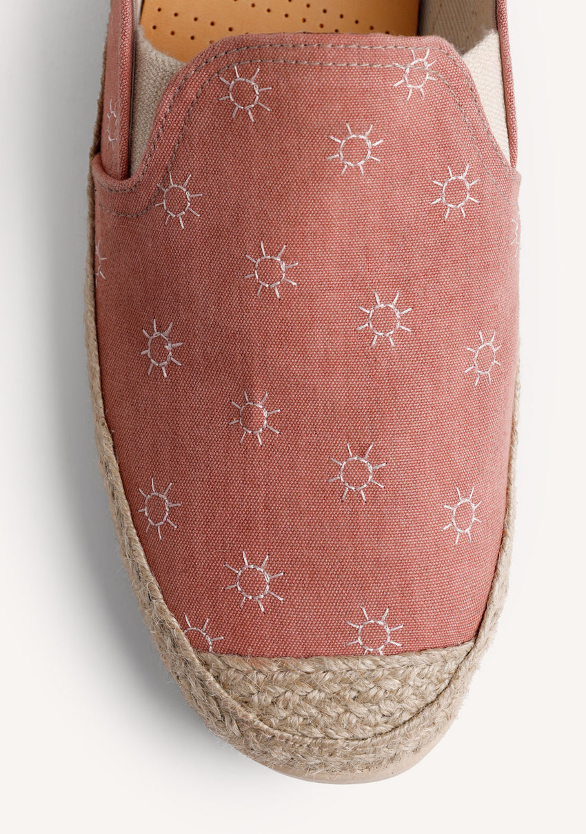 TERRACOTA ESPADRILLES SUN PATTERN