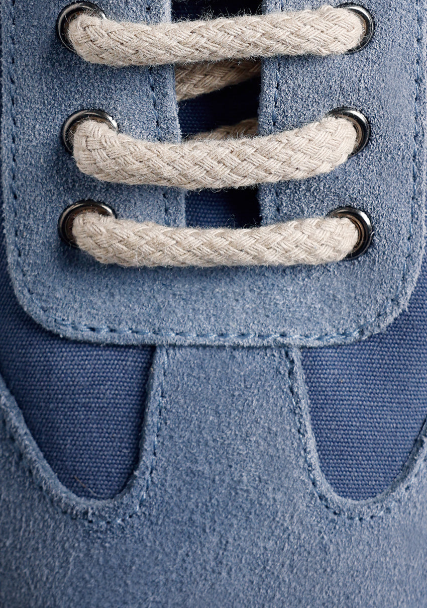 BLUE LEATHER SNEAKERS