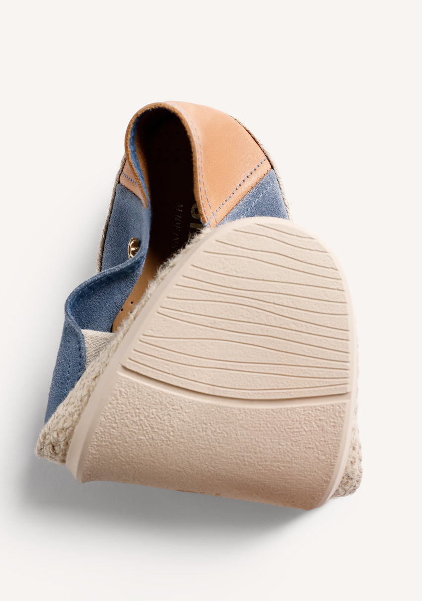 BLUE LEATHER ESPADRILLES