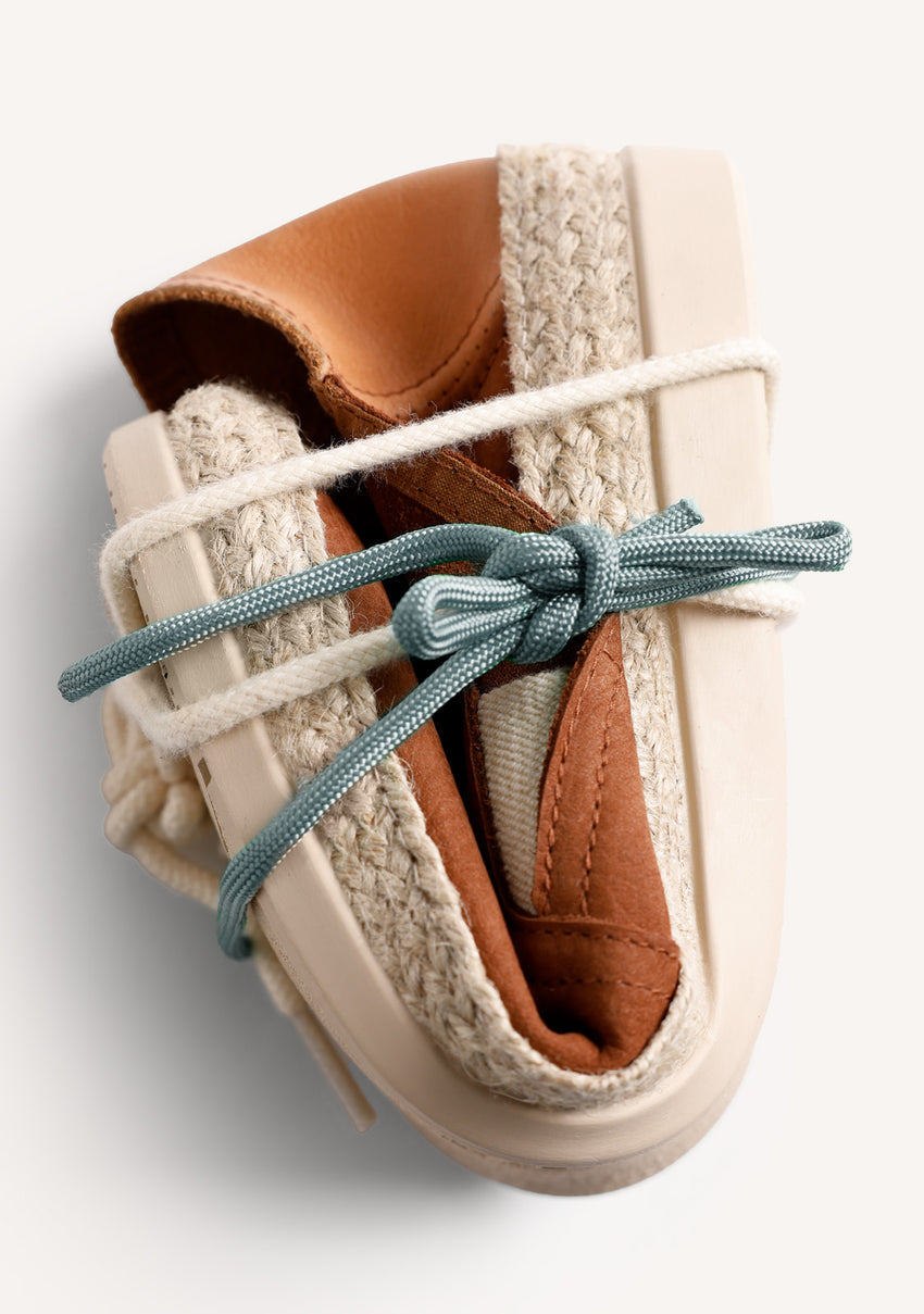 BROWN LEATHER ESPADRILLES