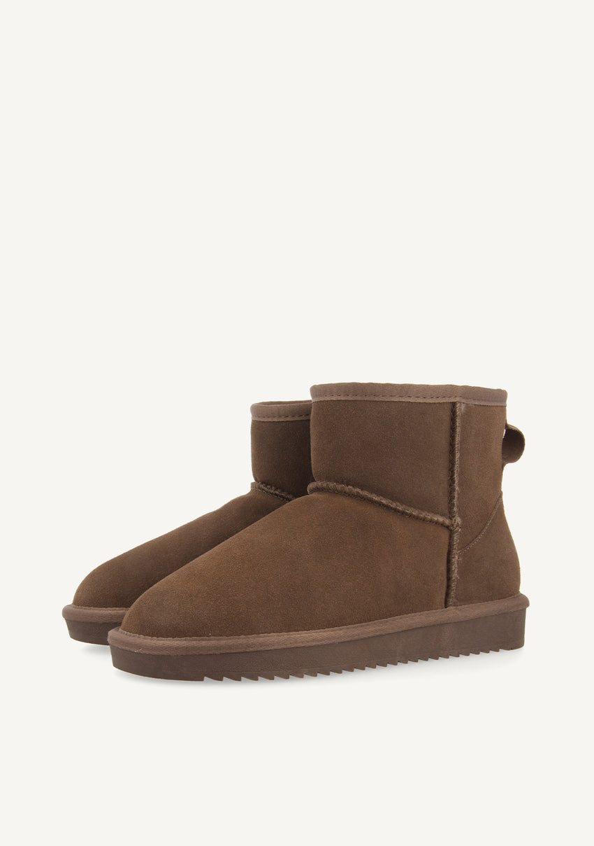 GILLIAM MEDIUM-LEG TAUPE AUSTRALIAN BOOTS FOR WOMEN