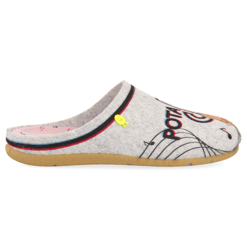 SLIPPERS FROM THE HOT POTATOES FEHRINS COLLECTION