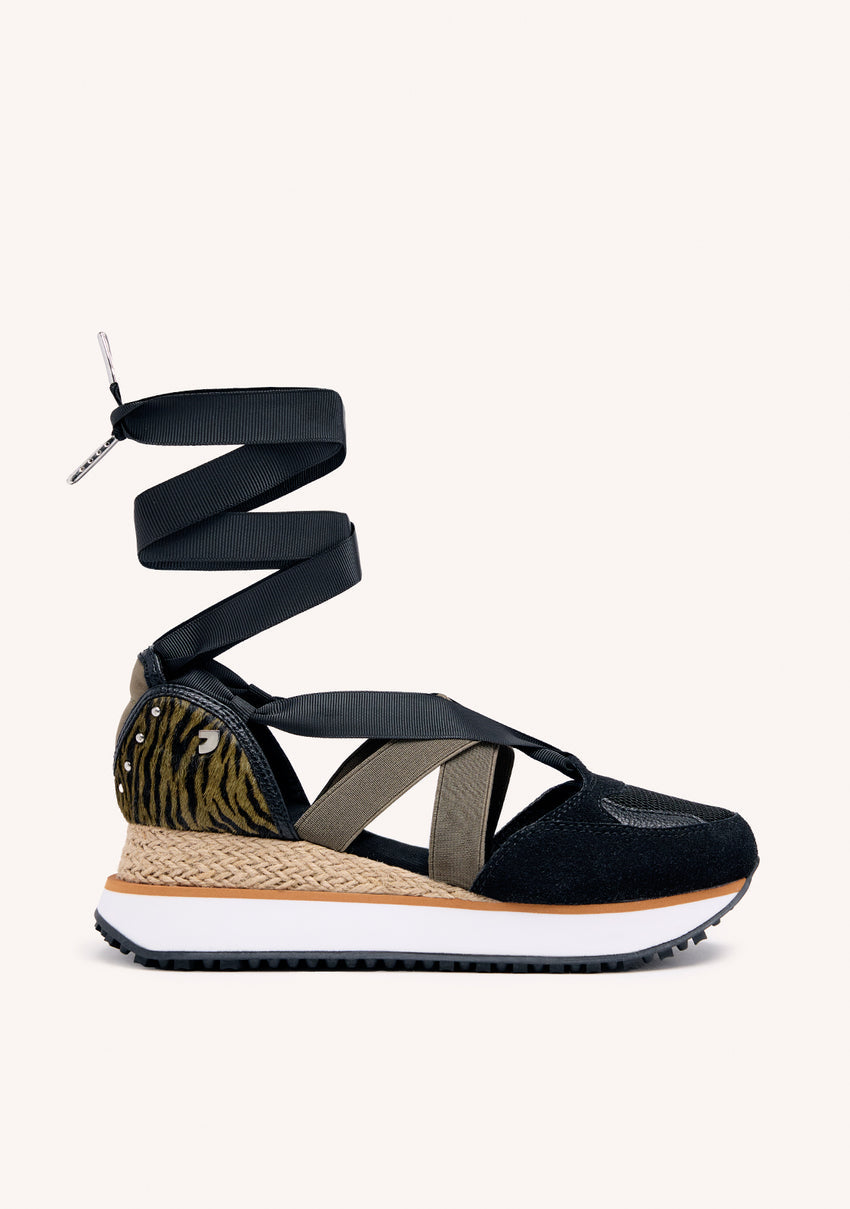 BLACK SNEAKERS IN ESPADRILLE STYLE FOR WOMAN SETTALA