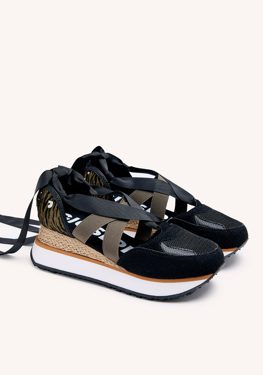 BLACK SNEAKERS IN ESPADRILLE STYLE FOR WOMAN SETTALA