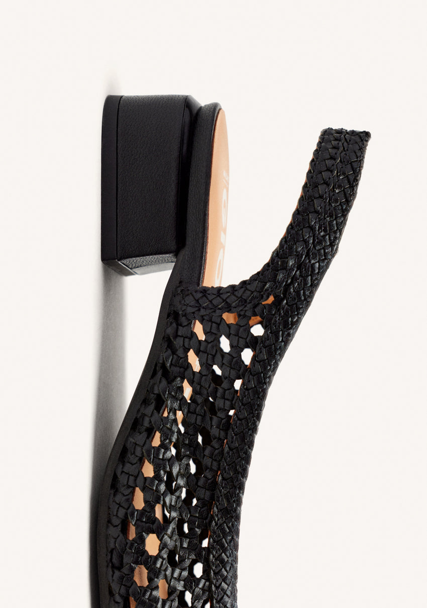 BLACK BRAIDED LEATHER BALLET FLATS PISKOVE