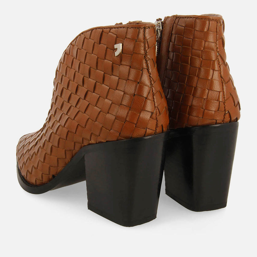 BRAIDED LEATHER ANKLE BOOTS WITH HEEL TAMASI