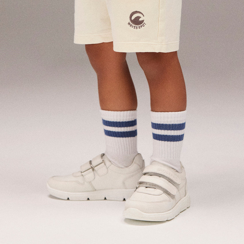 SCHOOL TENNIS SHOES MADE OF LEATHER MARVEDE