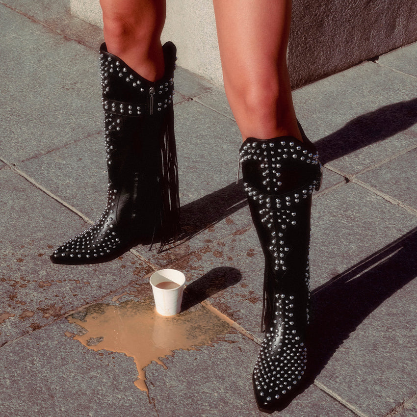 LEATHER HEELED BOOTS STUDS AND FRINGES - ARETHA BY MARÍA ESCOTÉ