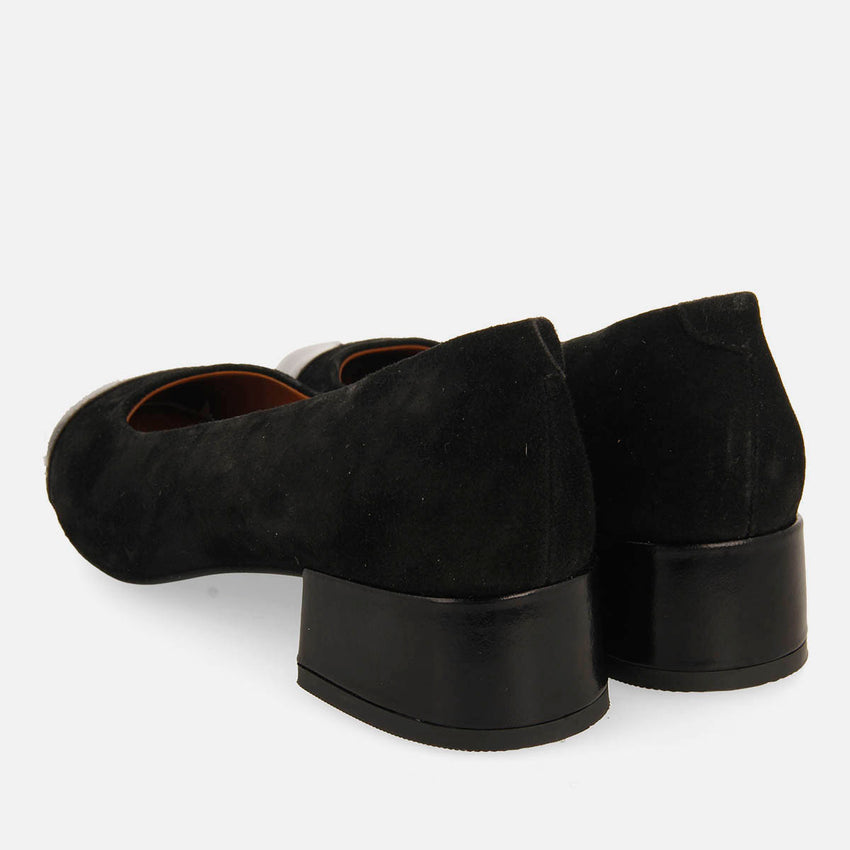 LEATHER PUMPS MODRA