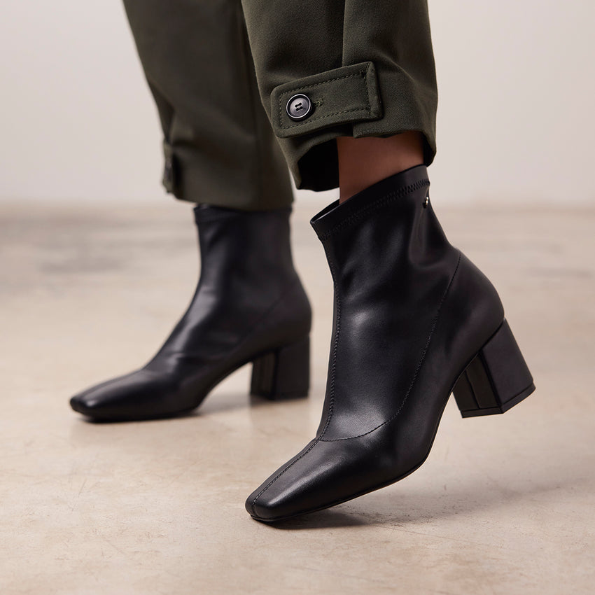 ELASTIC ANKLE BOOTS ELLERY