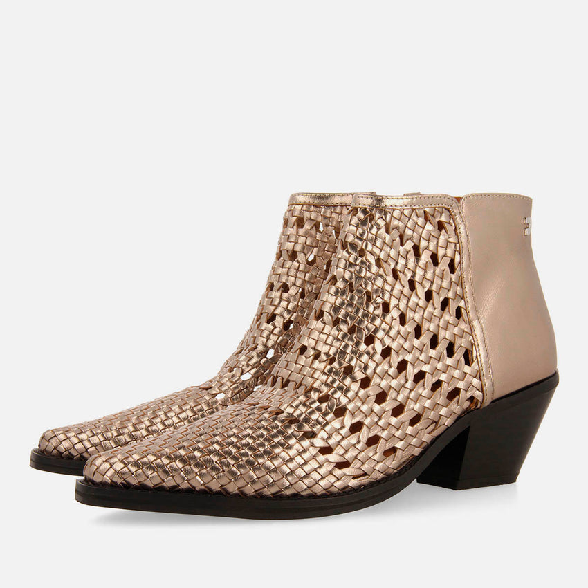 COWBOY BRAIDED HEEL LEATHER BOOTIES CRAWFORD