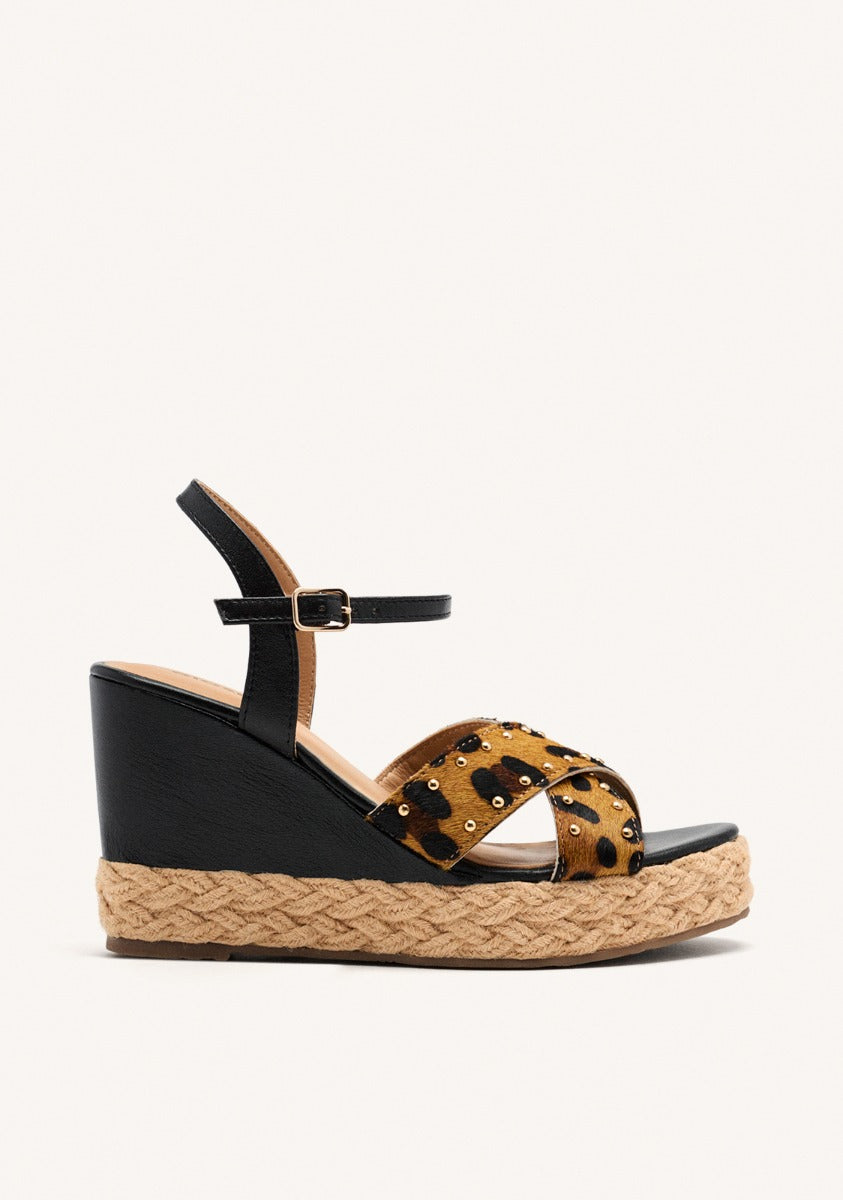 LEOPARD LEATHER WEDGE SANDALS DELAFIELD