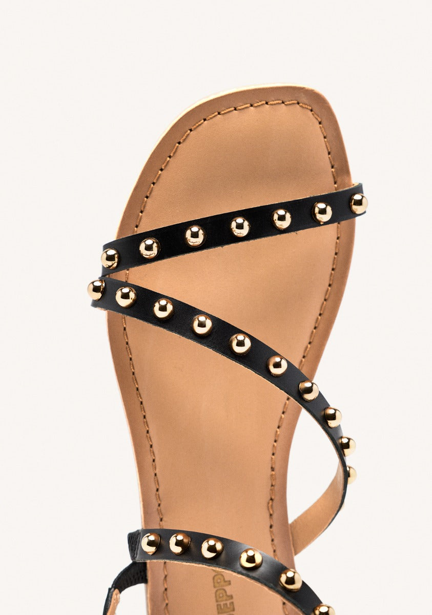 FLAT STUDDED LEATHER SANDALS NECEDAH