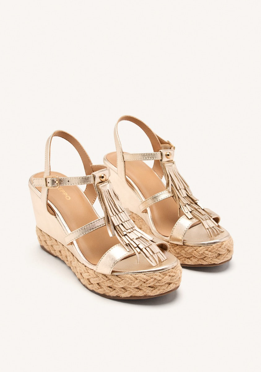 LEATHER FRINGE WEDGE SANDALS ELDERON