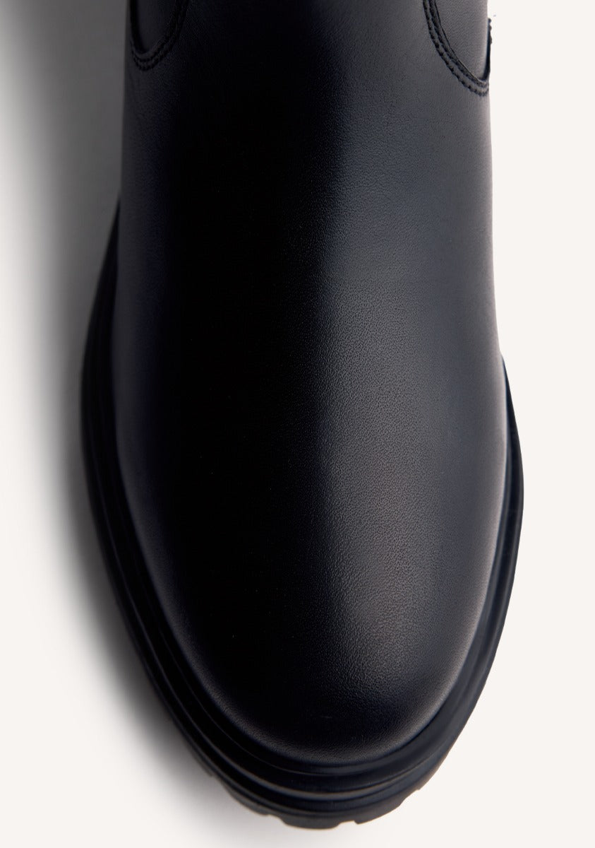EYELET LEATHER BOOTS ONAMIA