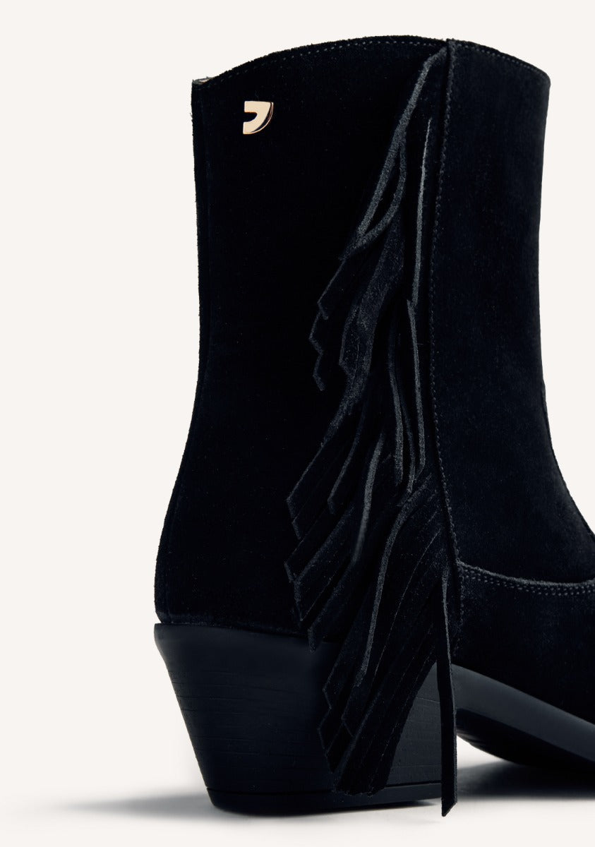 LEATHER FRINGES ANIMAL PRINTBOY BOOTS KASSON