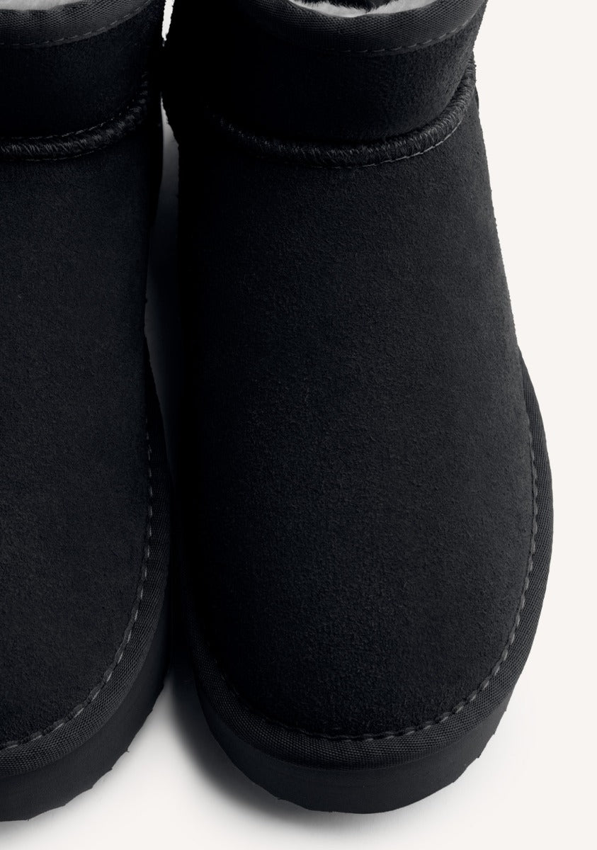 AUSTRALIAN LEATHER BOOTS FRINGES GRASSTON