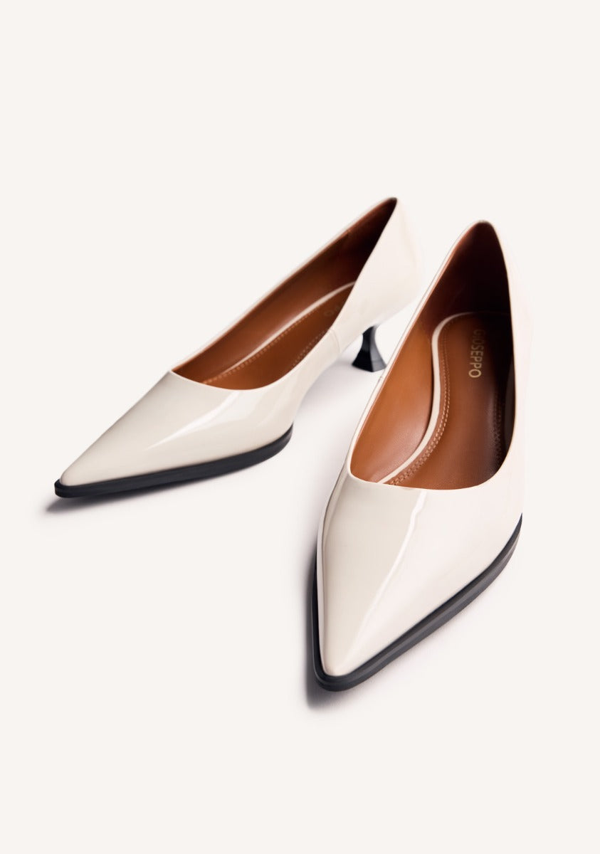 PATENT EFFECT KITTEN HEELED SHOES MAZEPPA