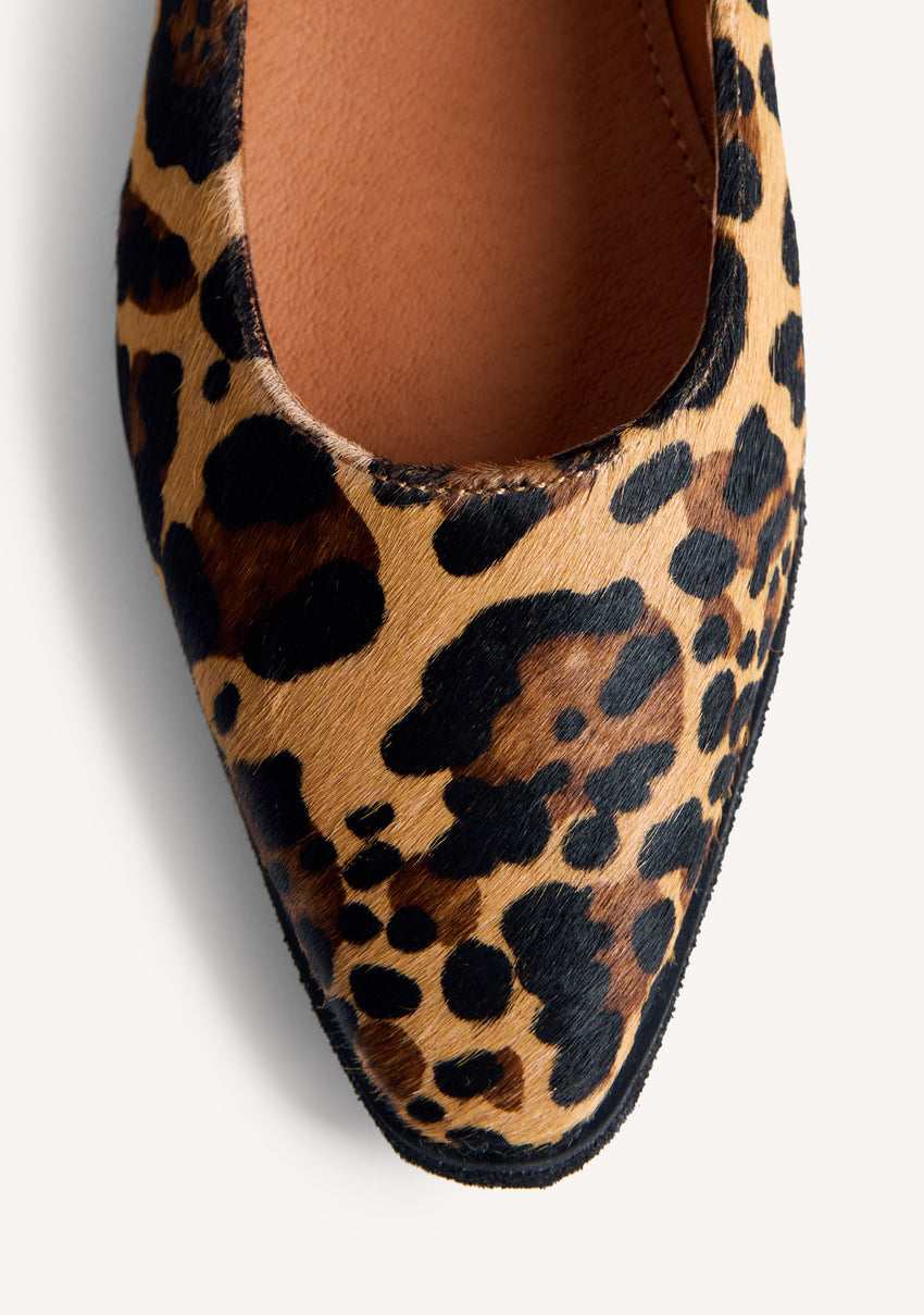 ANIMAL PRINT LEATHER BALLET FLATS BADOURA