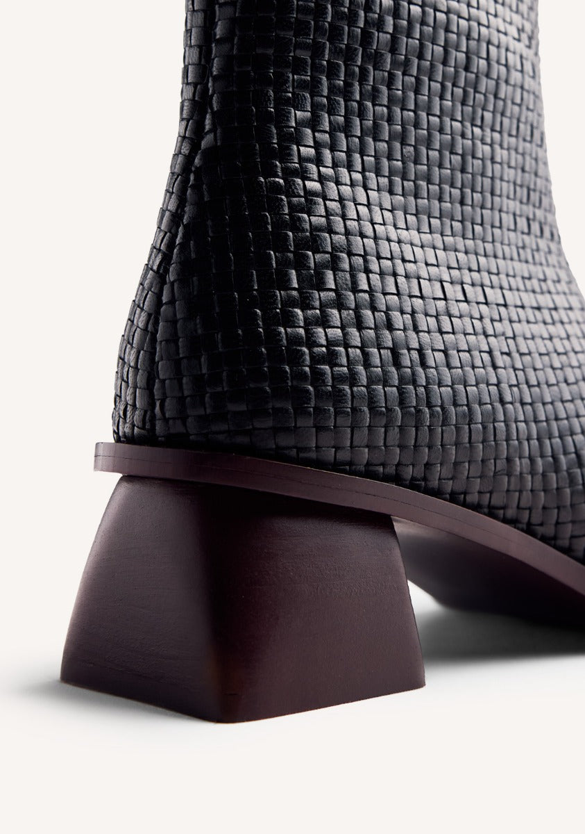 BRAIDED LEATHER BOOTS BEXLEY
