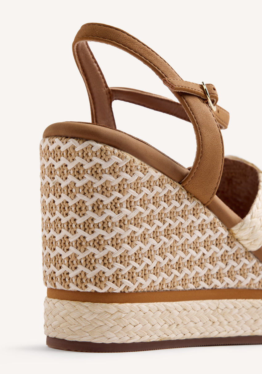 RAFFIA WEDGE SANDALS KARATINA
