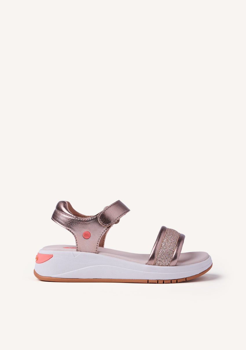 SHINY SPORTY SANDALS NZEGA