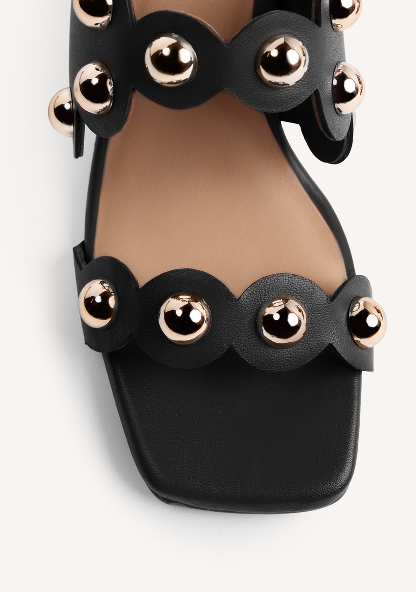 LEATHER STUDDED HEELED SANDALS KAKUMA