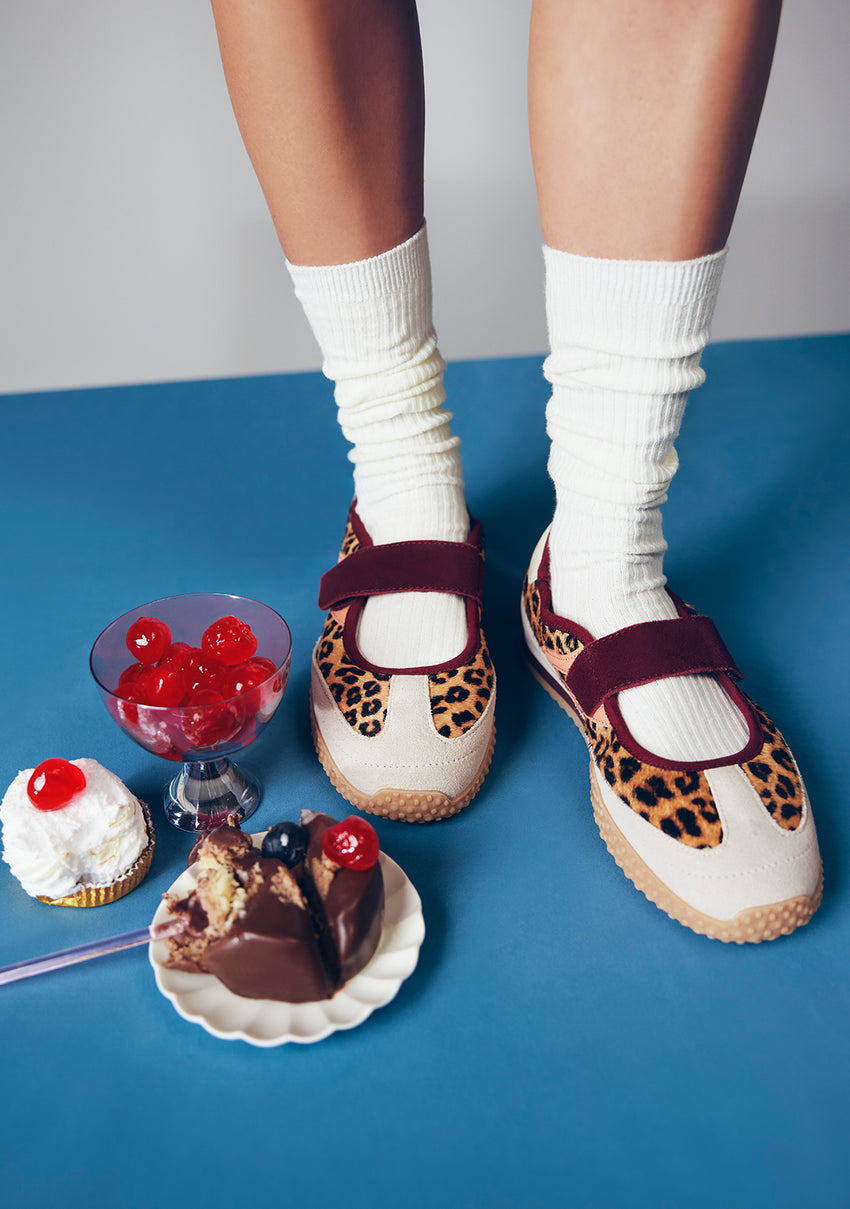 ANIMAL PRINT LEATHER SPORTY BALLET FLATS HOMA
