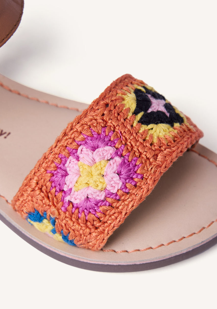 CROCHET AND LEATHER SANDALS LAISMIS