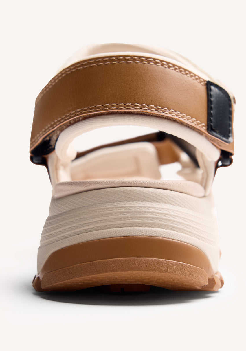 CALIFORNIAN SANDALS MADOGO