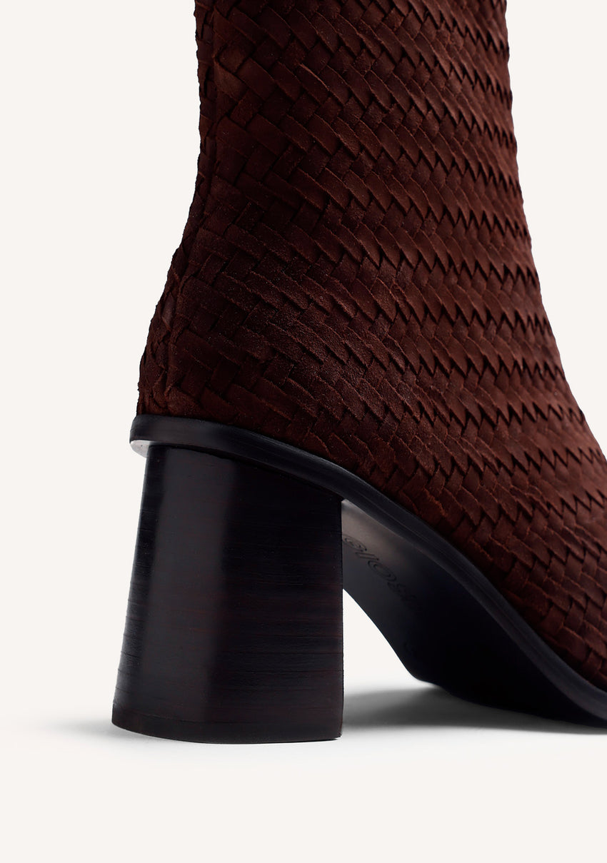 BROWN WOVEN LEATHER ANKLE BOOTS