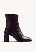 BURGUNDY LEATHER ANKLE BOOTS WITH STUDS