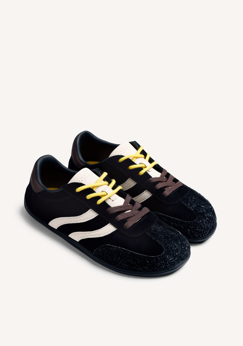 GIOSEPPO BAREFOOT – BLACK LEATHER SNEAKERS BY MELYSSA PINTO (I AM EDITION)