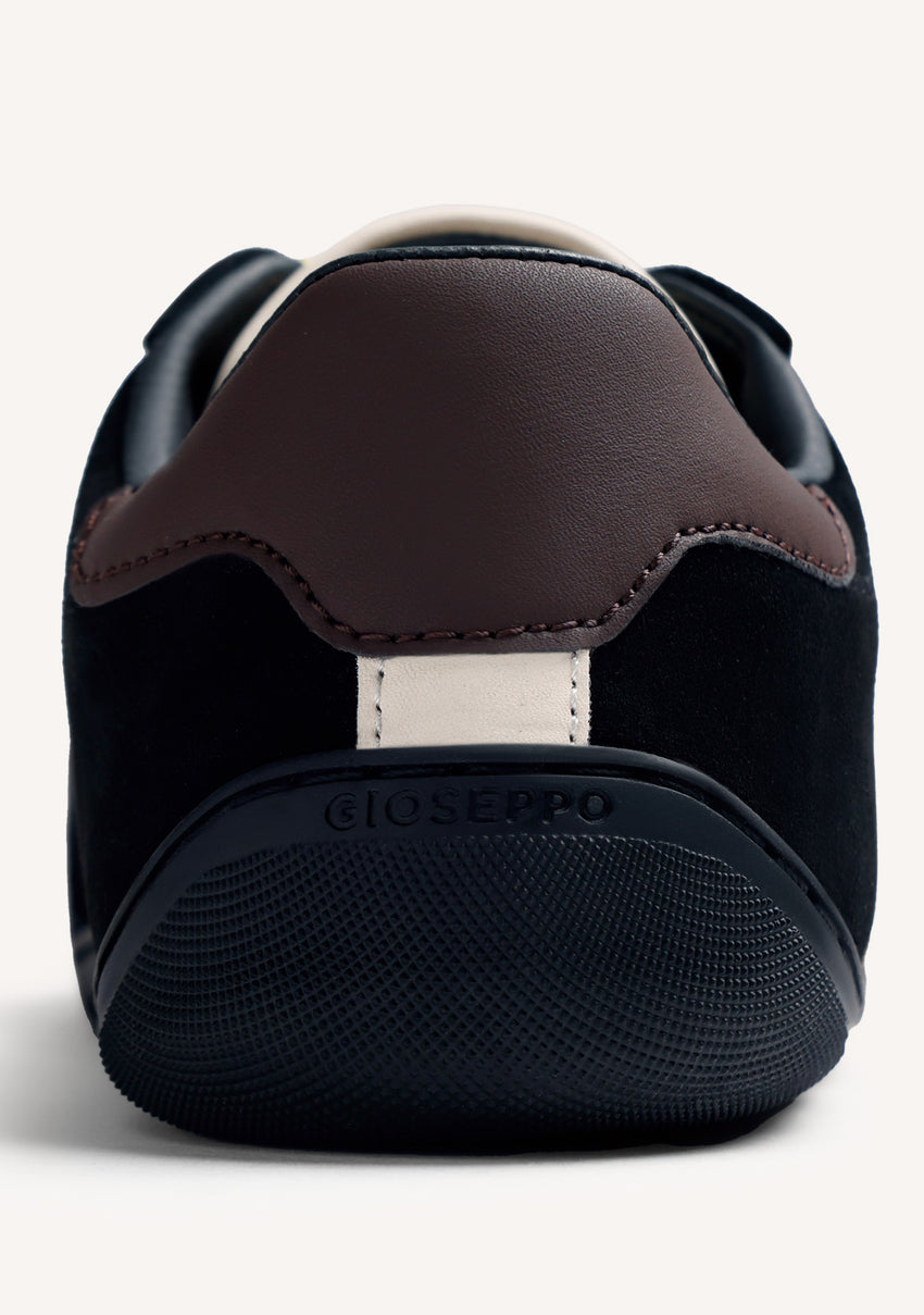 GIOSEPPO BAREFOOT – BLACK LEATHER SNEAKERS BY MELYSSA PINTO (I AM EDITION)