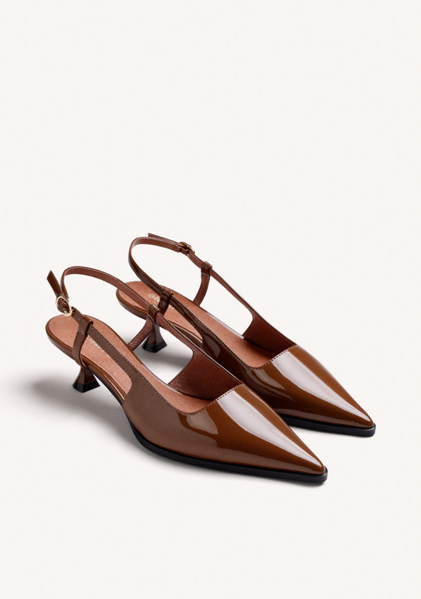 CAMEL OPEN-BACK HEEL SHOES
