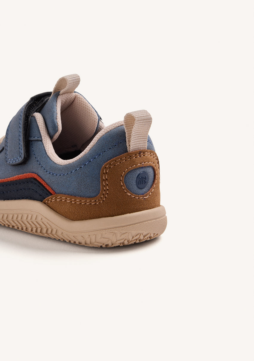 BLUE BAREFOOT SNEAKERS