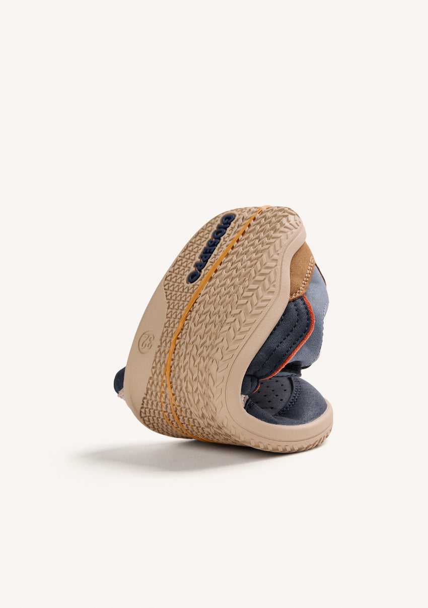 BLUE BAREFOOT SNEAKERS