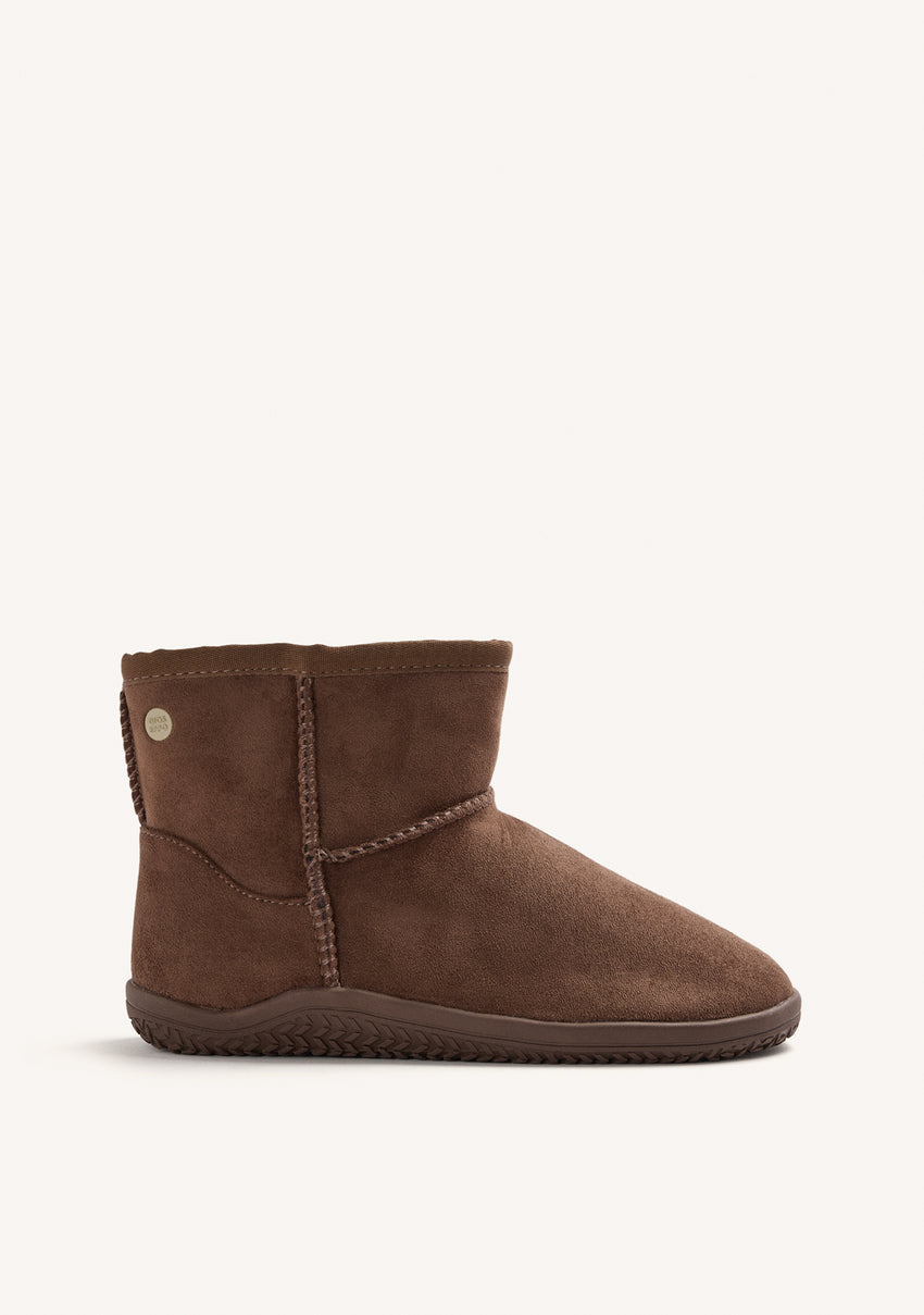 BROWN AUSTRALIAN BAREFOOT BOOTS