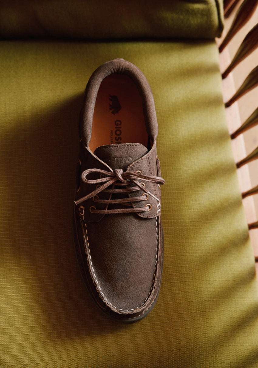 BROWN LEATHER NAUTICAL SHOES