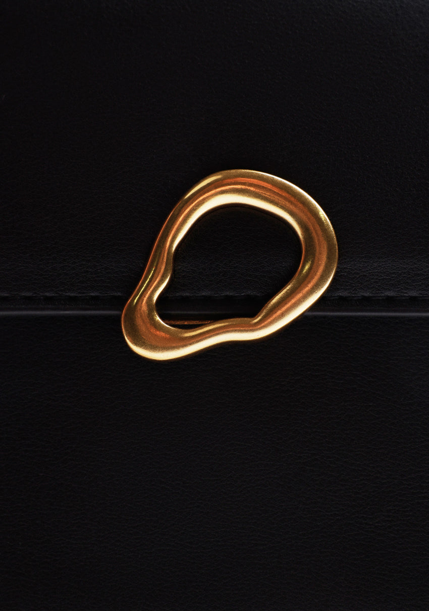 BLACK CROSSBODY BAG WITH BUCKLE