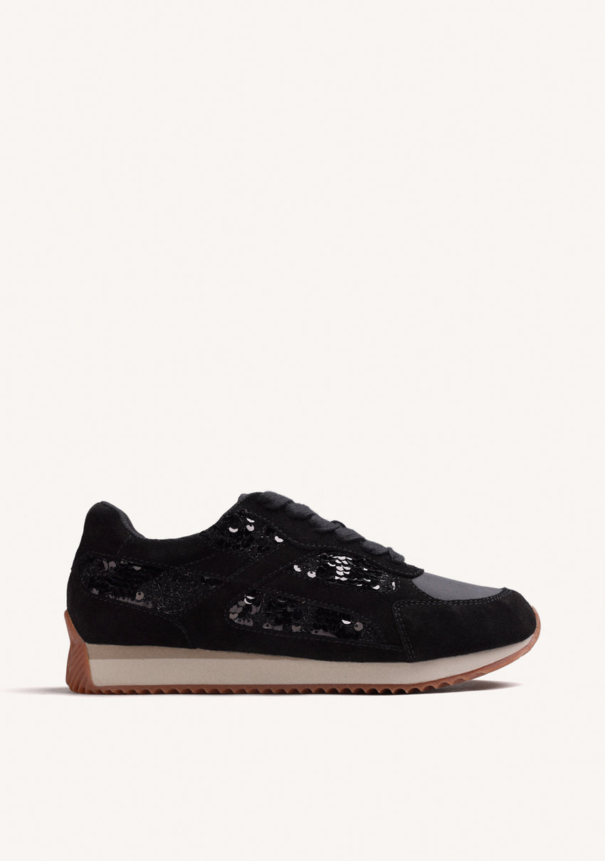 BLACK SHINY LEATHER SNEAKERS