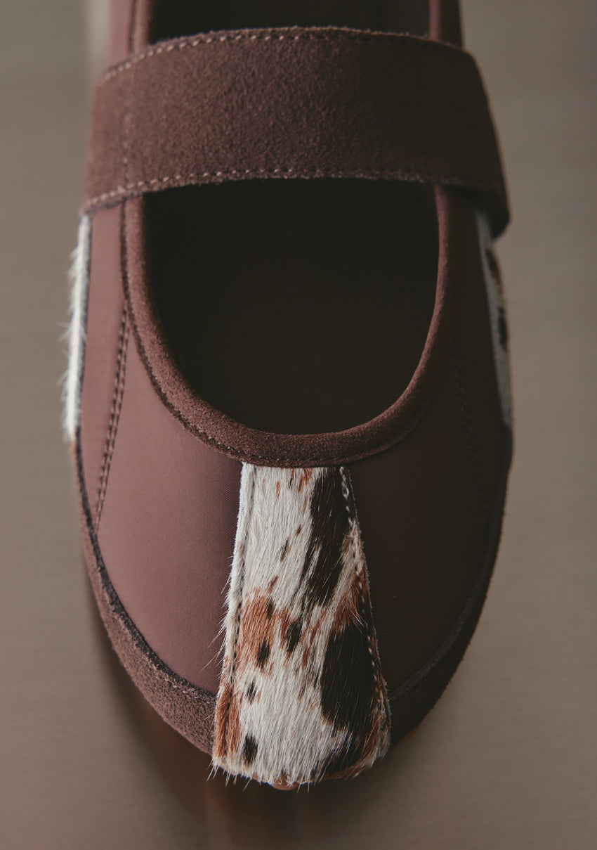 SPORTY LEATHER BALLERINAS WITH ANIMAL PRINT