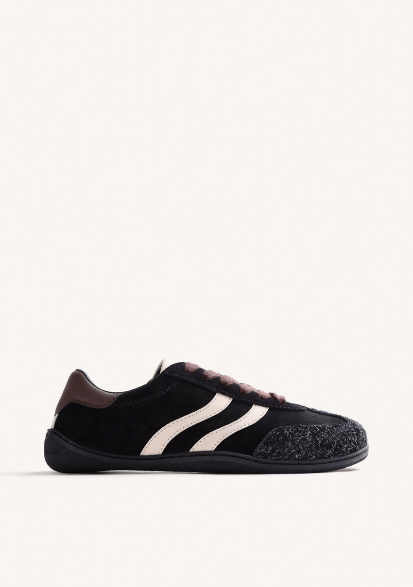 BLACK BAREFOOT LEATHER SNEAKERS