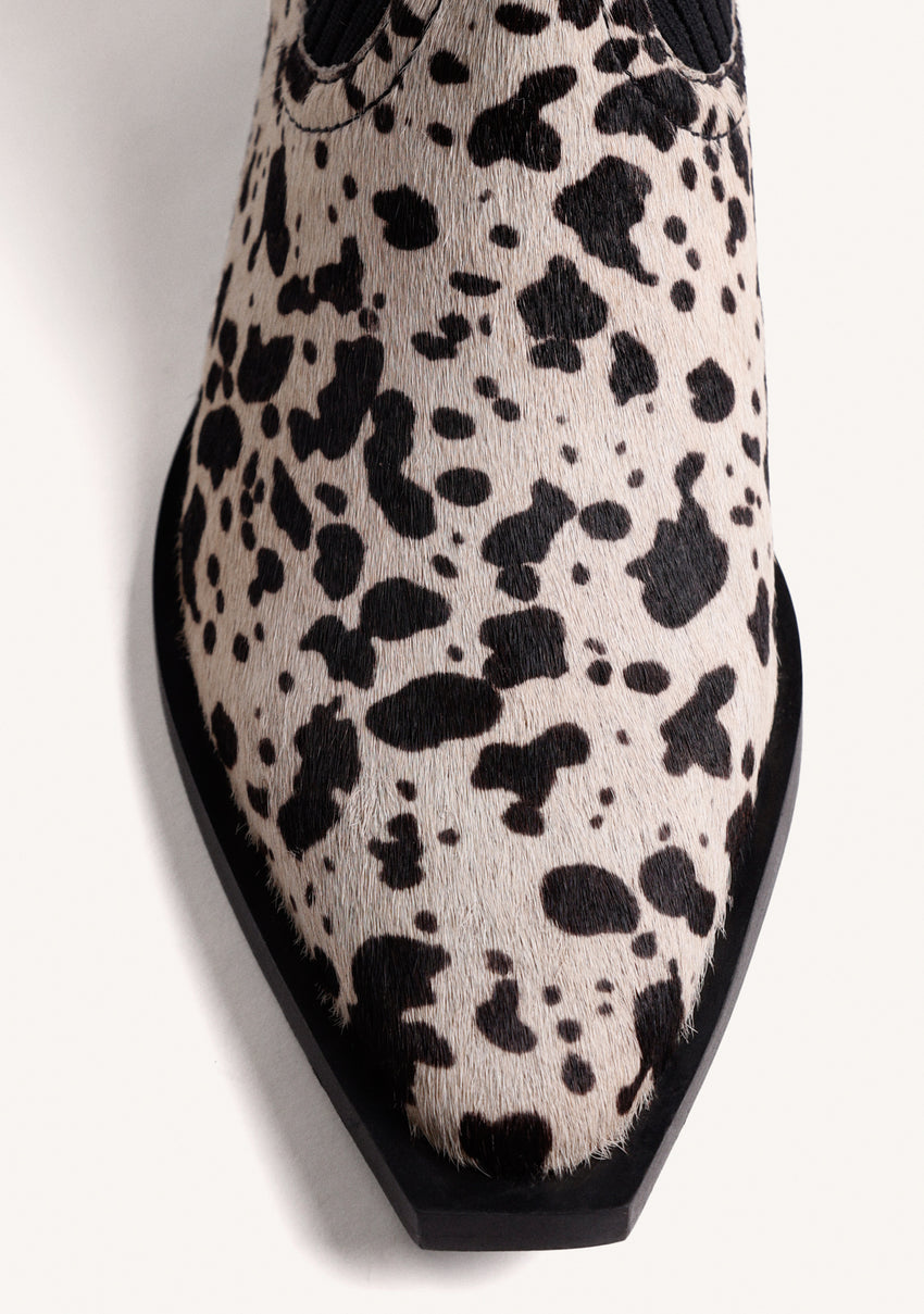 ELASTIC COWBOY ANIMAL PRINT LEATHER ANKLE BOOTS