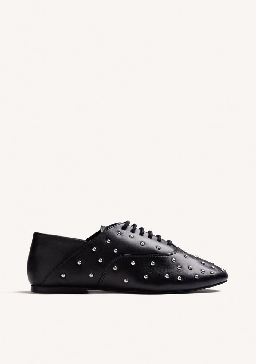 BLACK LEATHER STUDDED FLAT SHOES