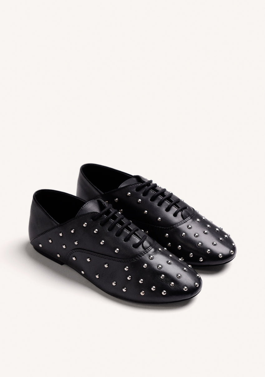 BLACK LEATHER STUDDED FLAT SHOES