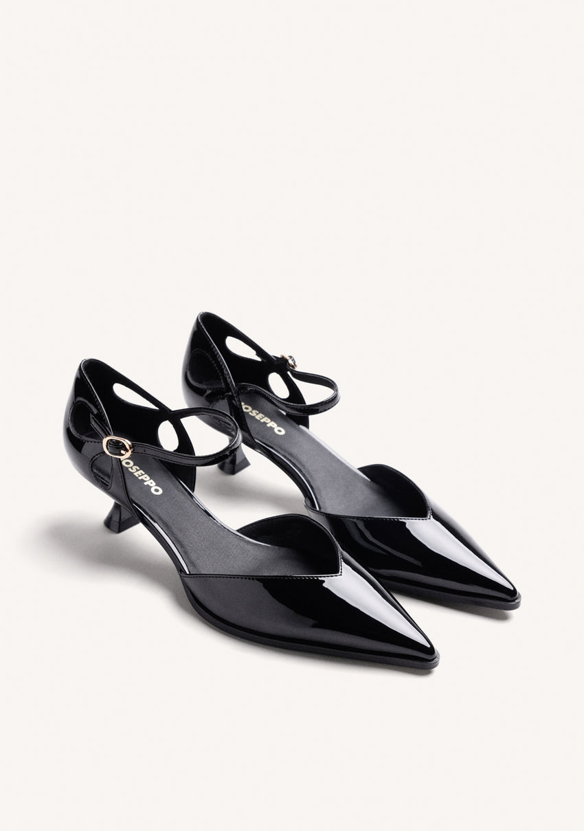 BLACK HEEL SHOES