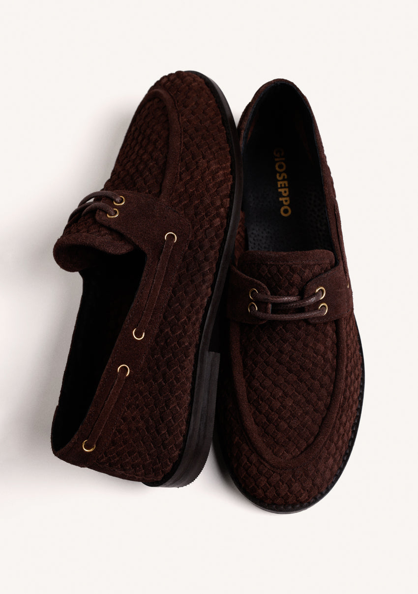 BROWN BRAIDED LEATHER BOAT SHOES
