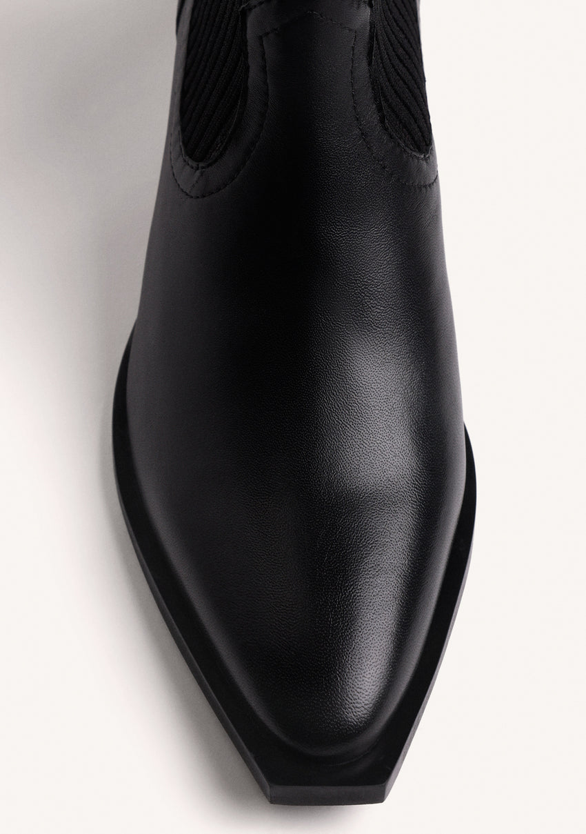 BLACK ELASTIC COWBOY LEATHER ANKLE BOOTS